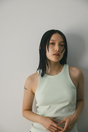 カップ付きアメスリタンクトップ