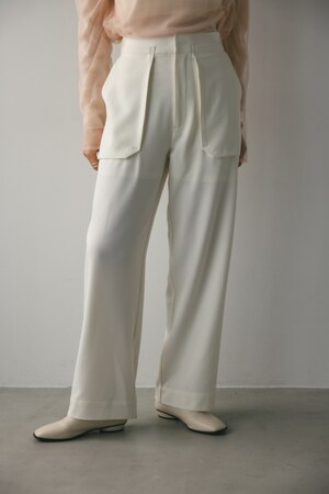 アウトポケットパンツ