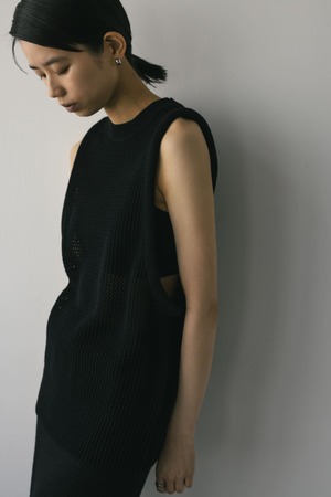 アームクッションニットタンク