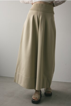 ウエストレイヤードガウチョパンツ