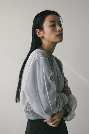 チュールレイヤードトップ