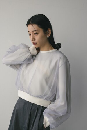 チュールレイヤードトップ