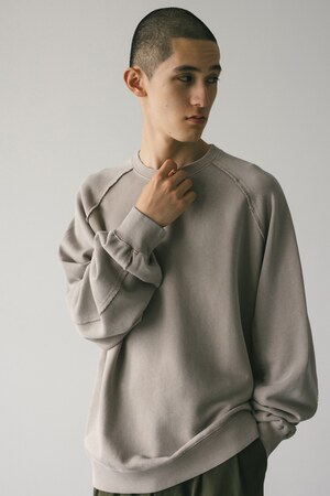 ピグメントクルーネックスウェット