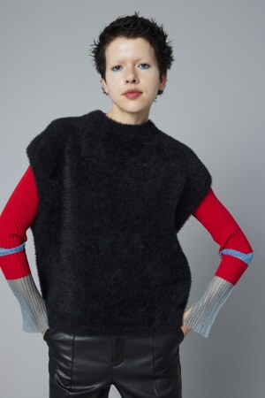 Shaggy knit vest