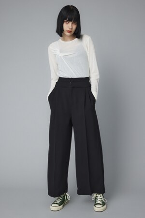 Tuck wide pants