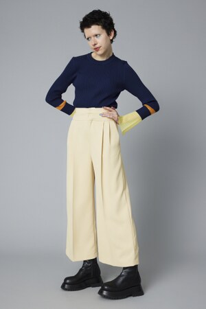 Tuck wide pants