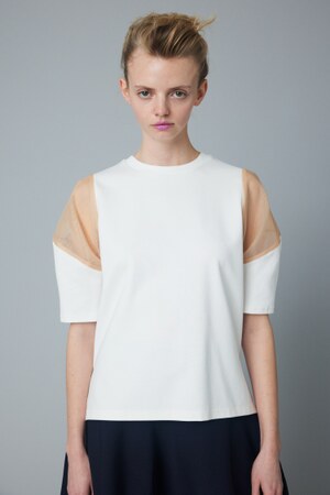 Switching sleeve tee