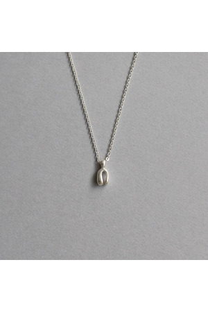 TEN_tiny arch necklace SV