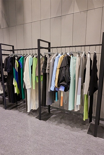 AZUL BY MOUSSY会場_03