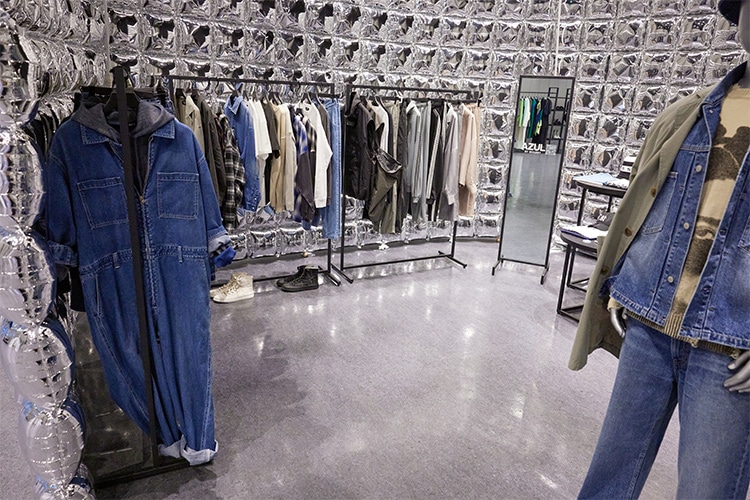 AZUL BY MOUSSY会場_05