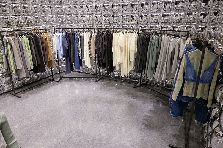 AZUL BY MOUSSY会場_06