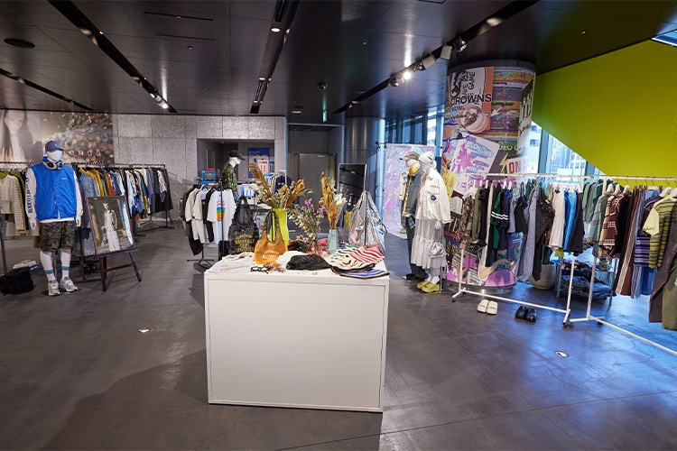 RODEO CROWNS WIDE BOWL会場_04