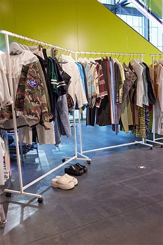 RODEO CROWNS WIDE BOWL会場_05